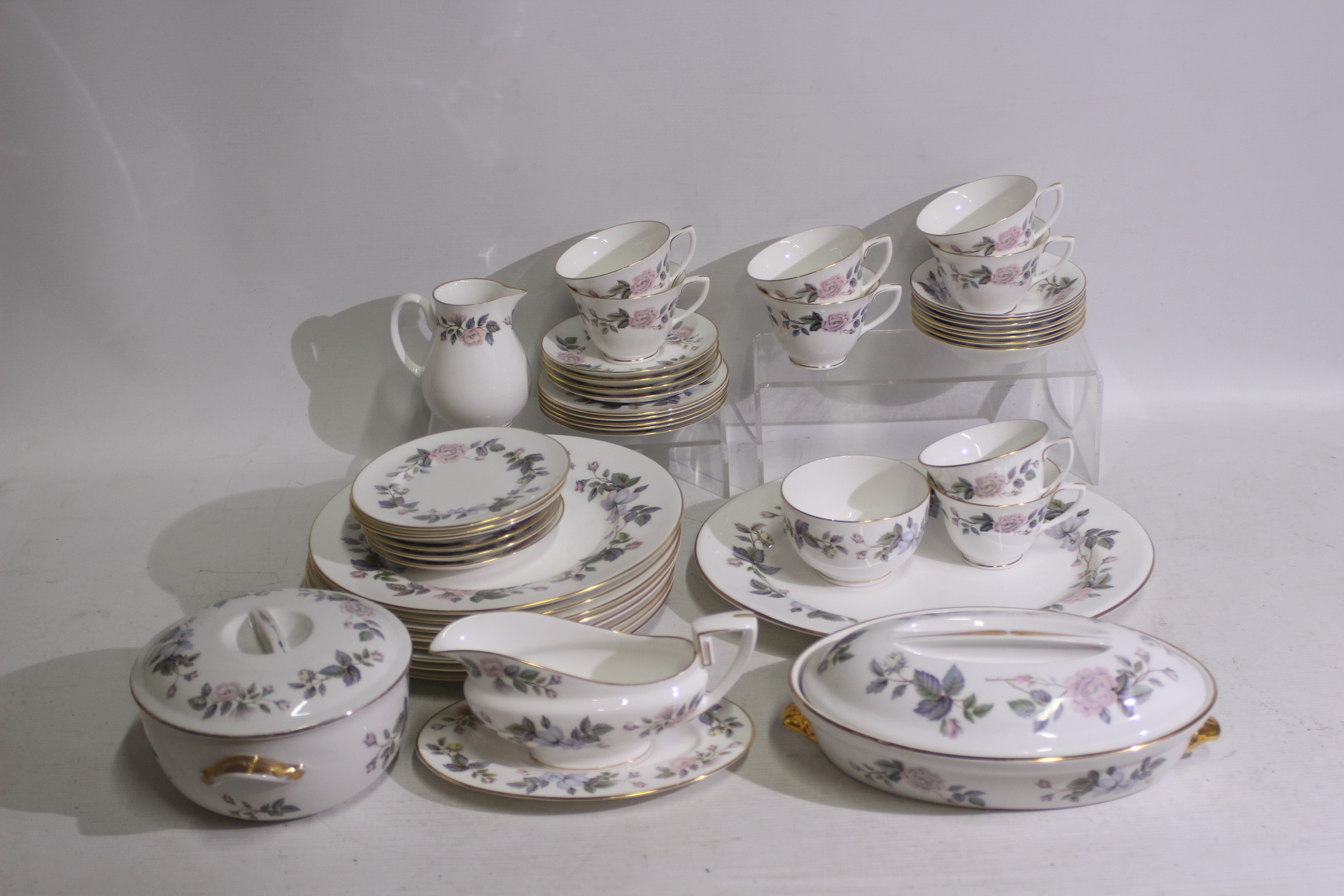 Royal Worcester - A collection of dinner and tea wares in the June Garland pattern, - Image 5 of 8