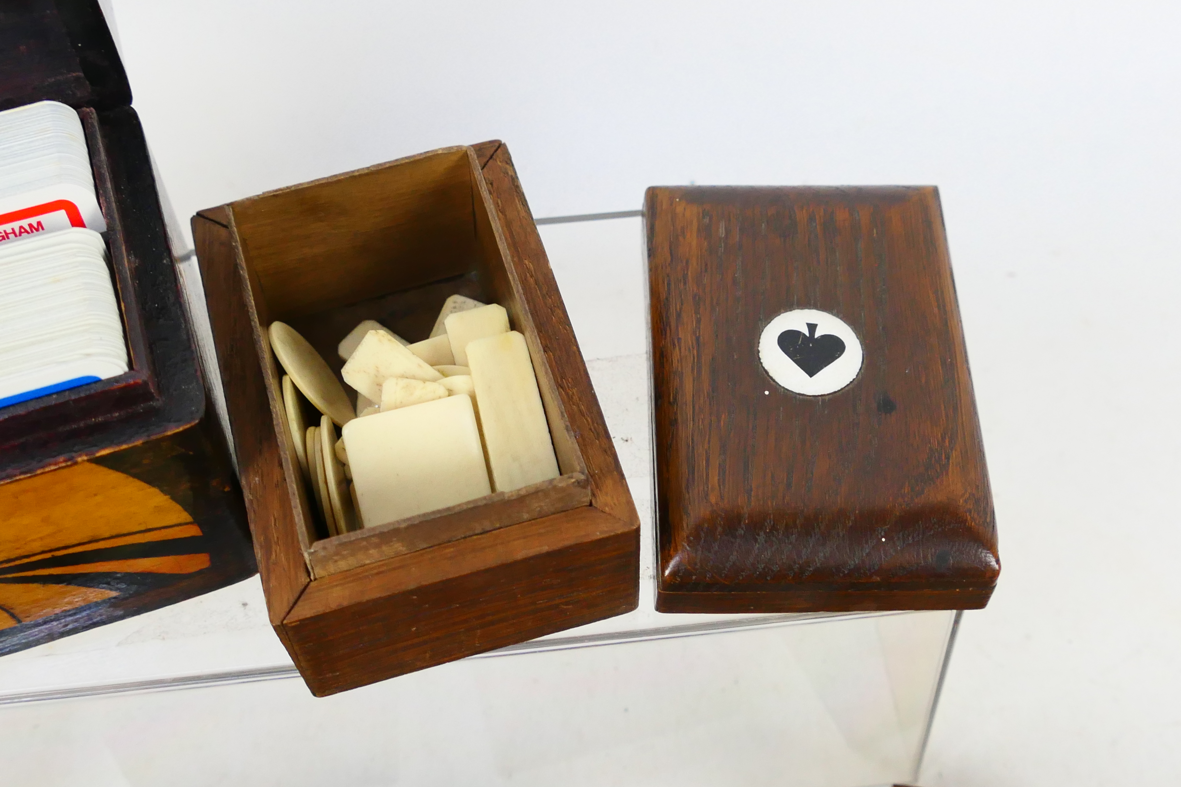 A wooden card box, gaming token boxes with a small quantity of bone and plastic tokens, - Image 3 of 9