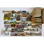 Deltiology - In excess of 500 early to mid-period UK topographical with animated street scenes and