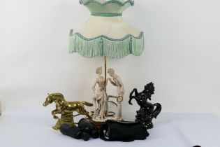 Lot to include a figural table lamp, ornamental brass horse, binoculars and other.