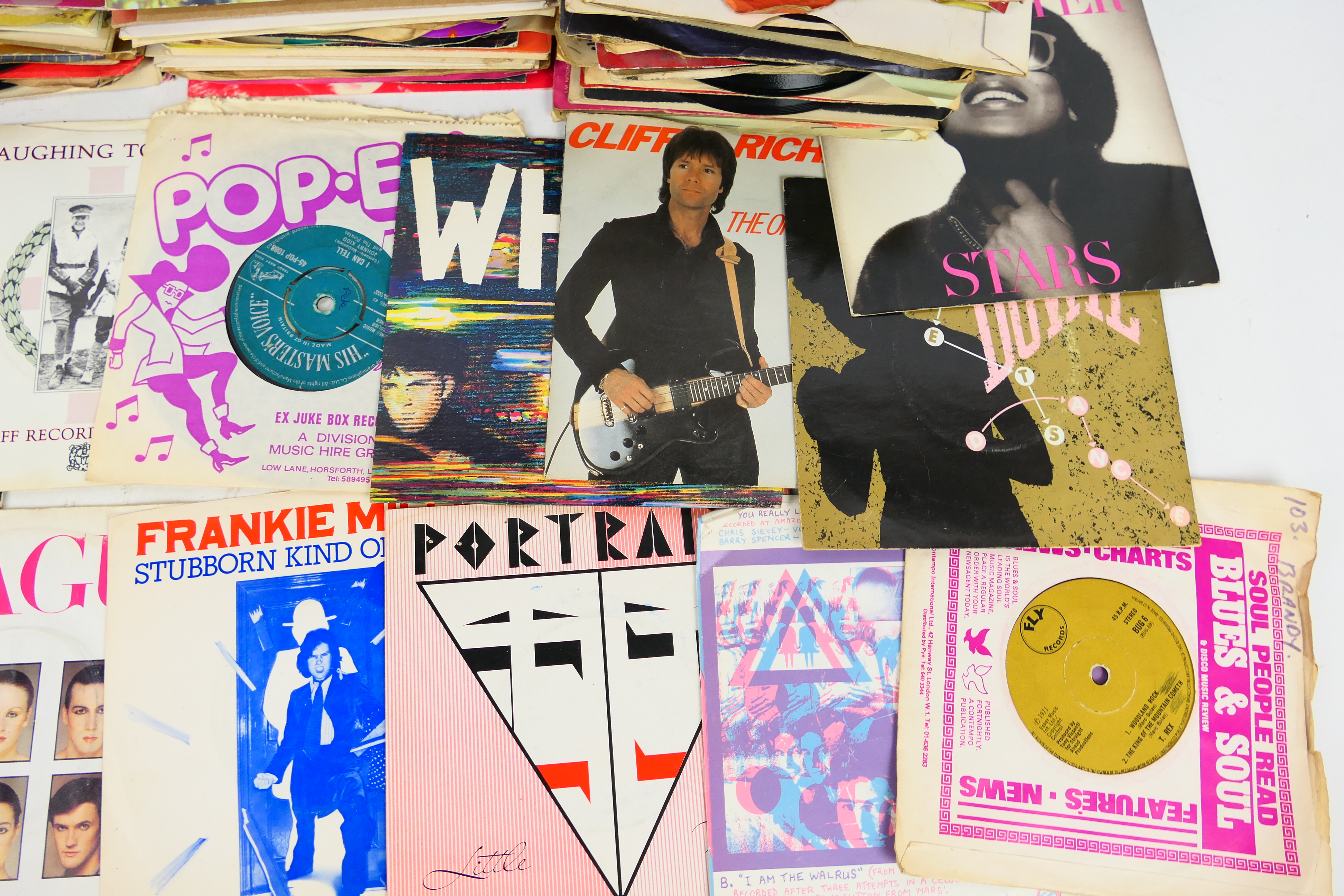 A collection of 7" vinyl records to include Motown, David Bowie, Human League, Soft Cell, - Image 5 of 5