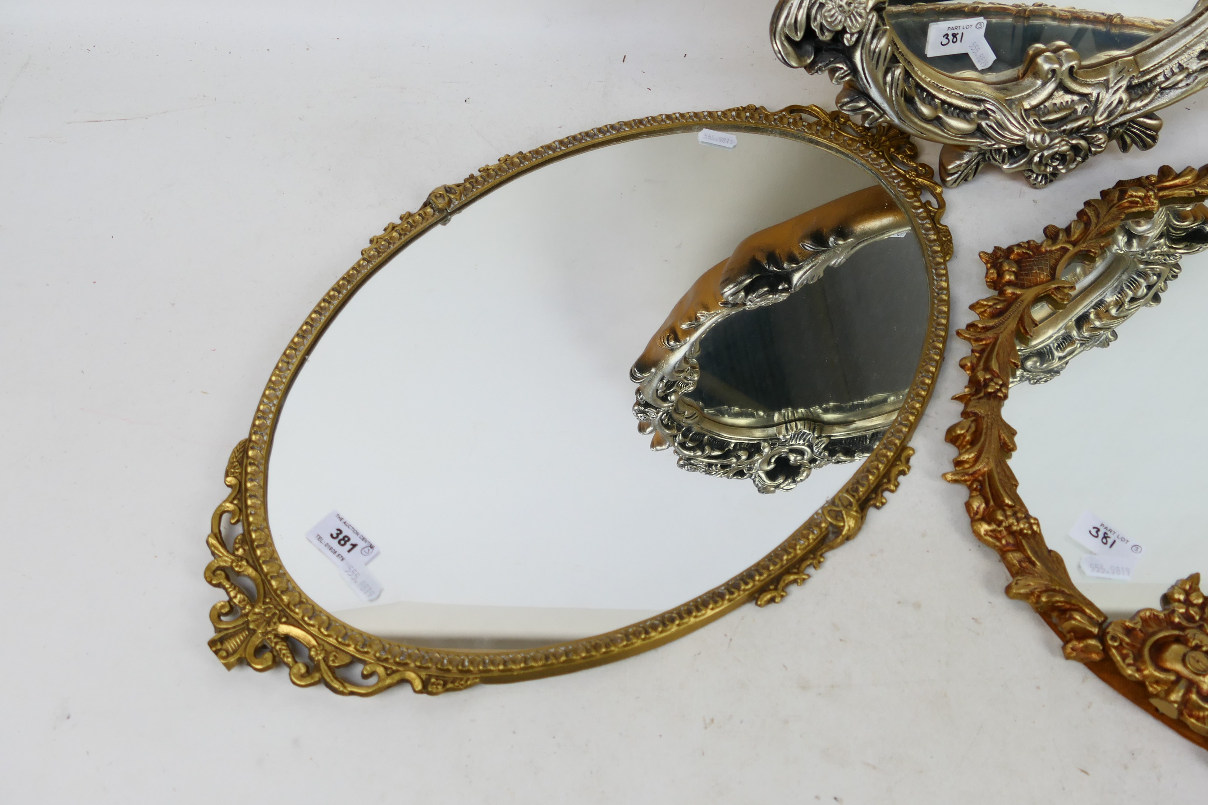 Three decoratively framed, oval wall mir - Image 3 of 4