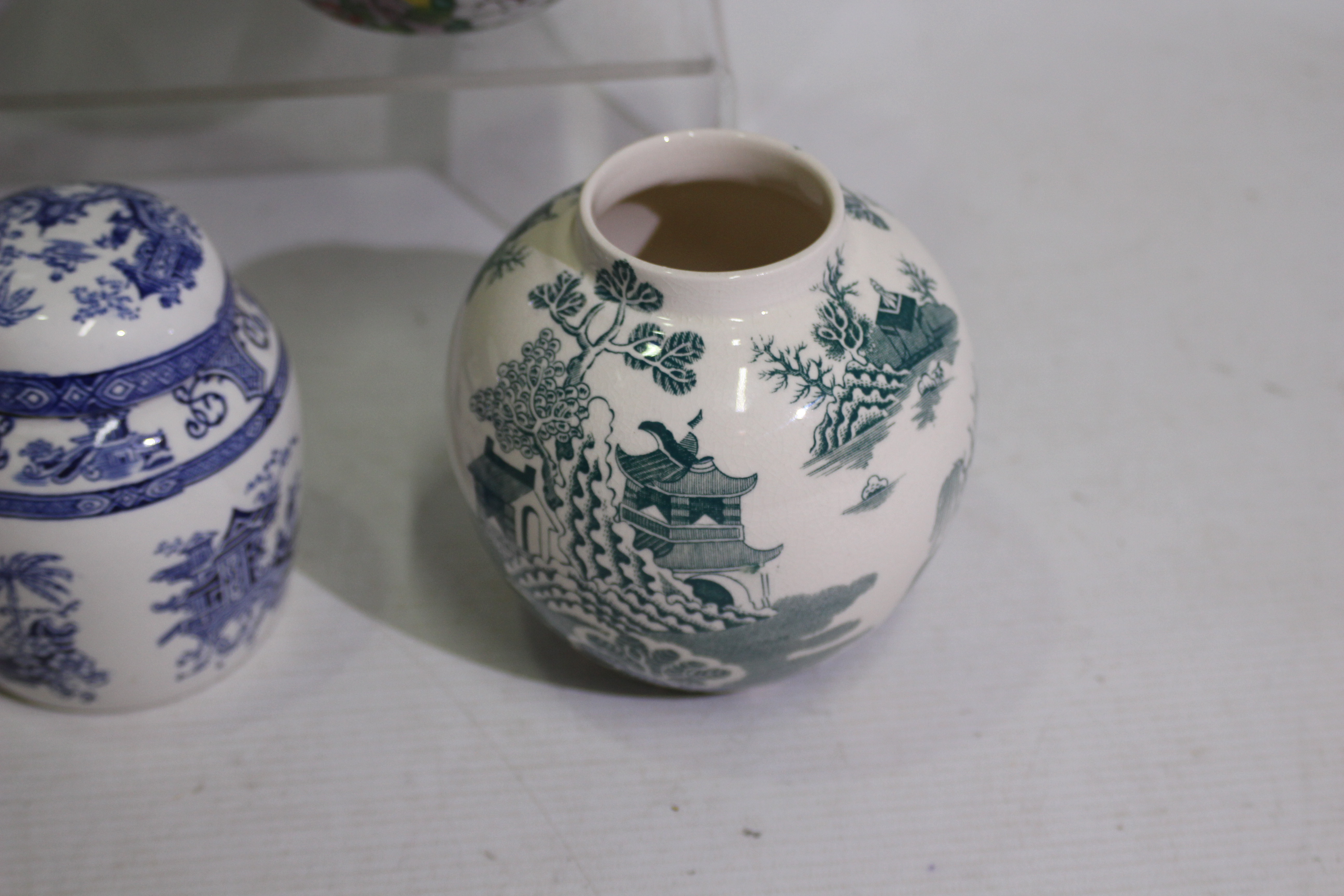 Mason's, Other - 8 x ceramic ginger jars - Image 4 of 10