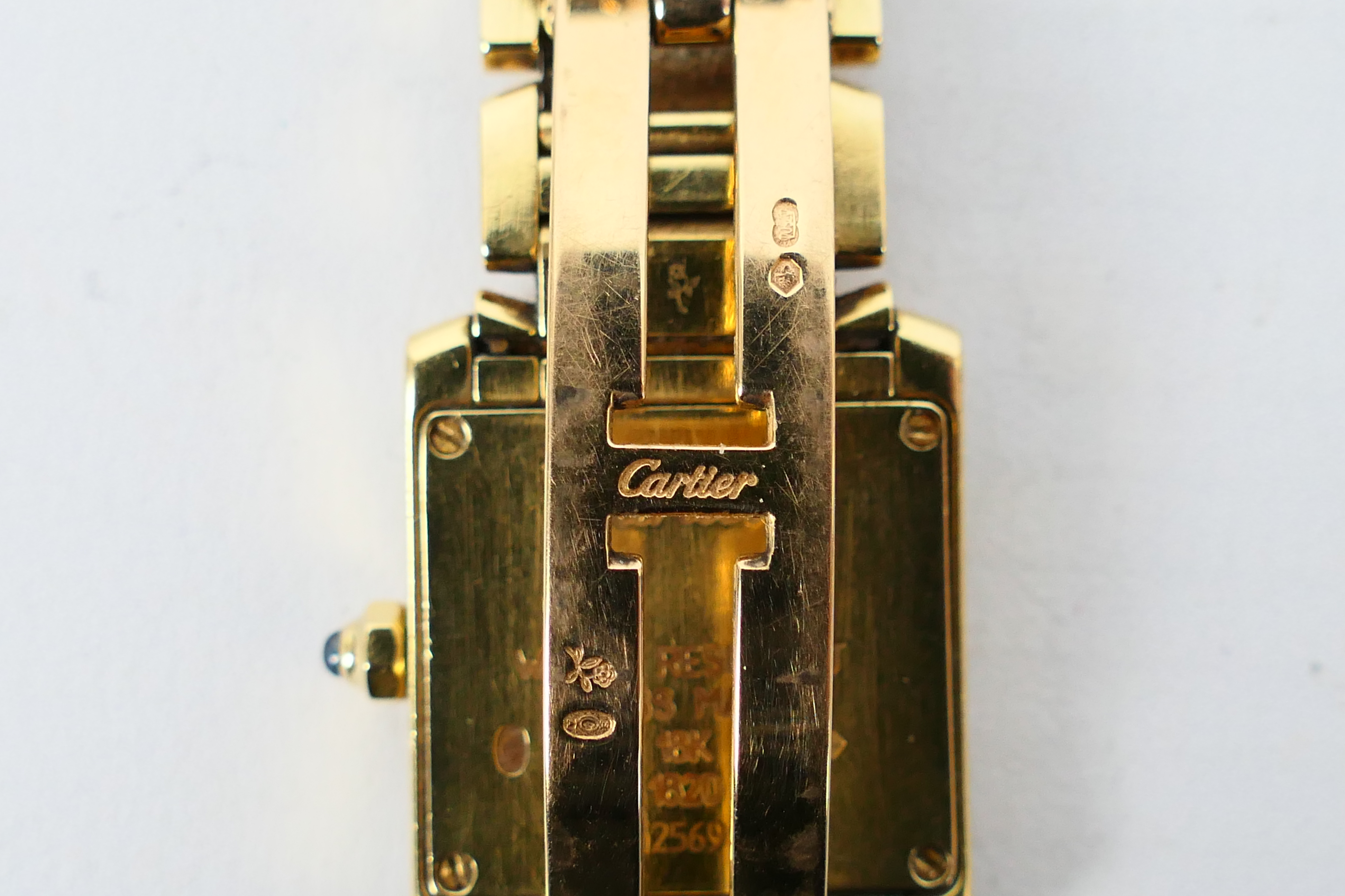 A lady's 18ct yellow gold Cartier Tank F - Image 8 of 13