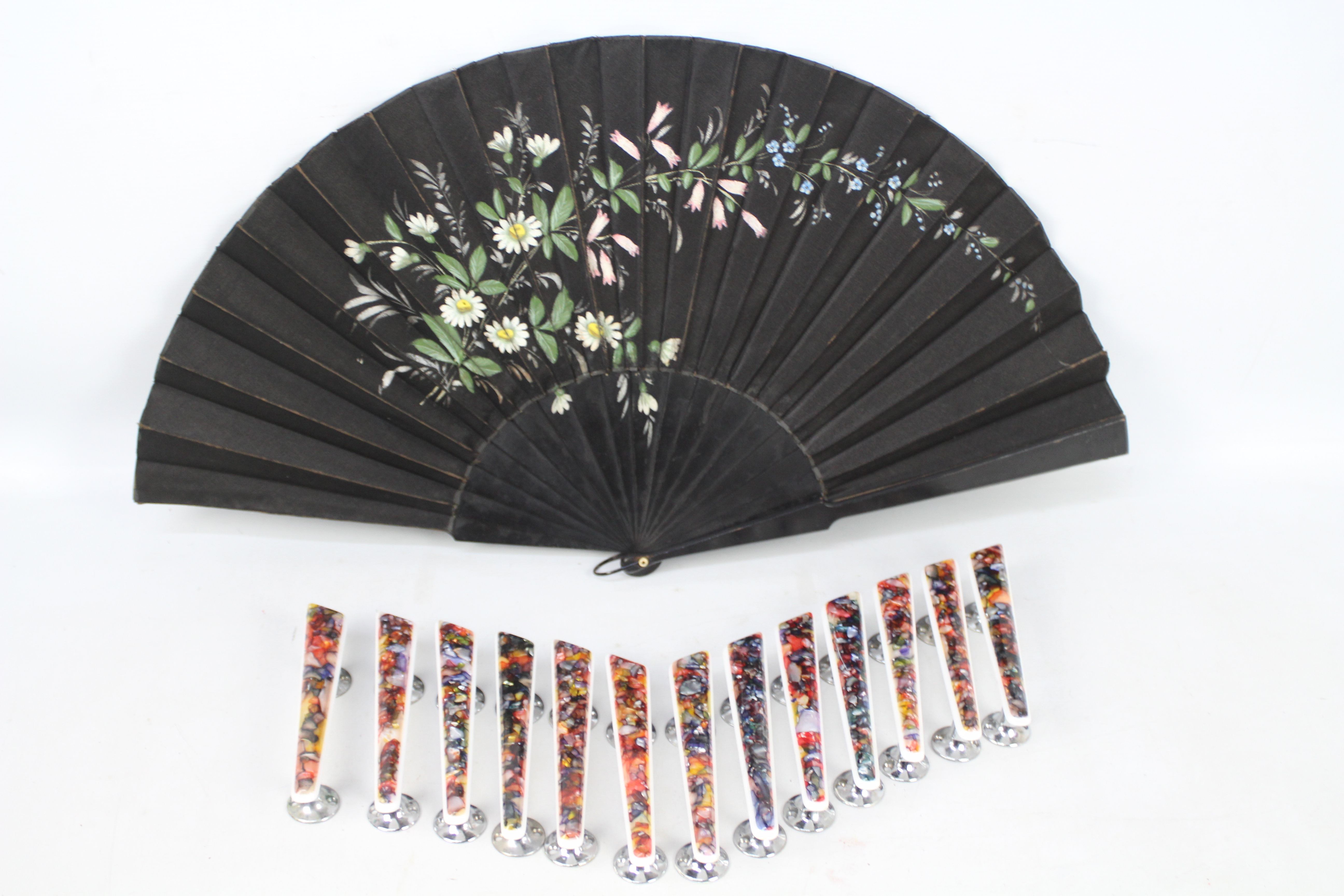 Lot to include a vintage hand painted fan and six pairs of retro door handles and one extra. - Image 2 of 4