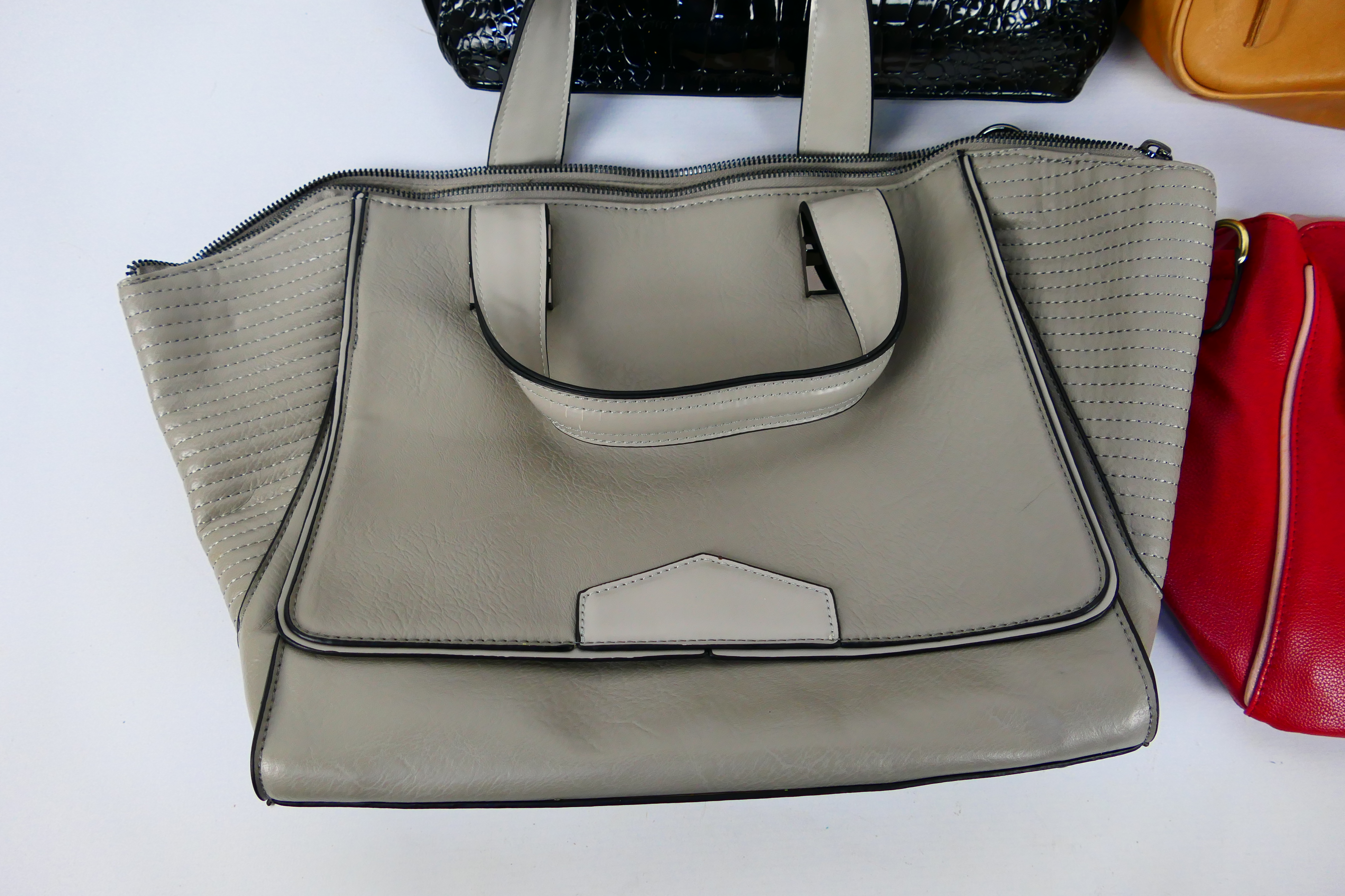 Gigi, M and S, Other - 4 x Handbags to i - Image 2 of 5