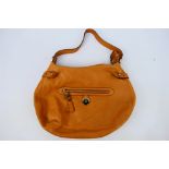 Mulberry - A chestnut Mulberry leather shoulder bag - Shoulder bag has one interior zip pocket and