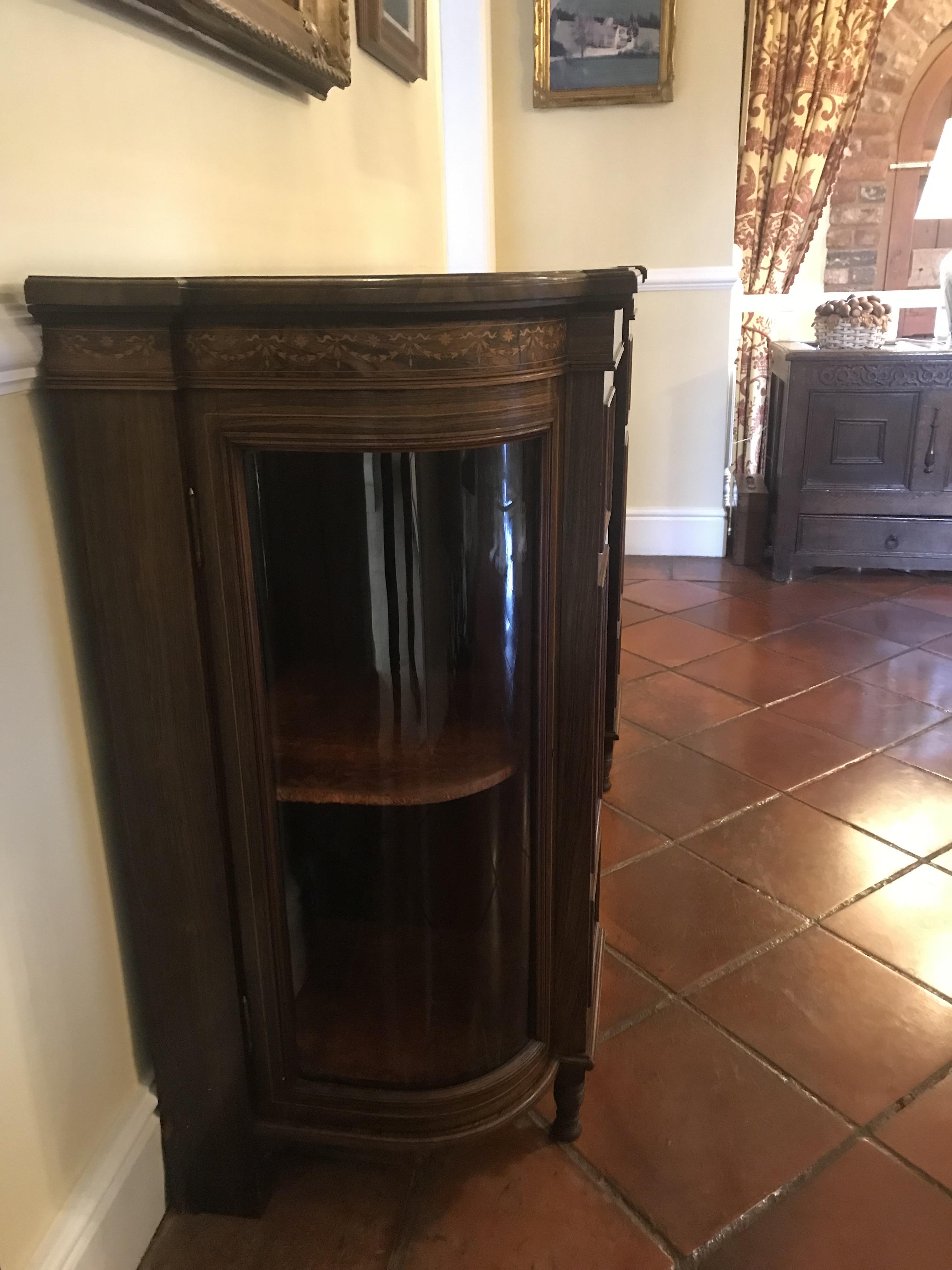 A good quality inverted breakfront credenza with inlaid decoration, - Image 7 of 8