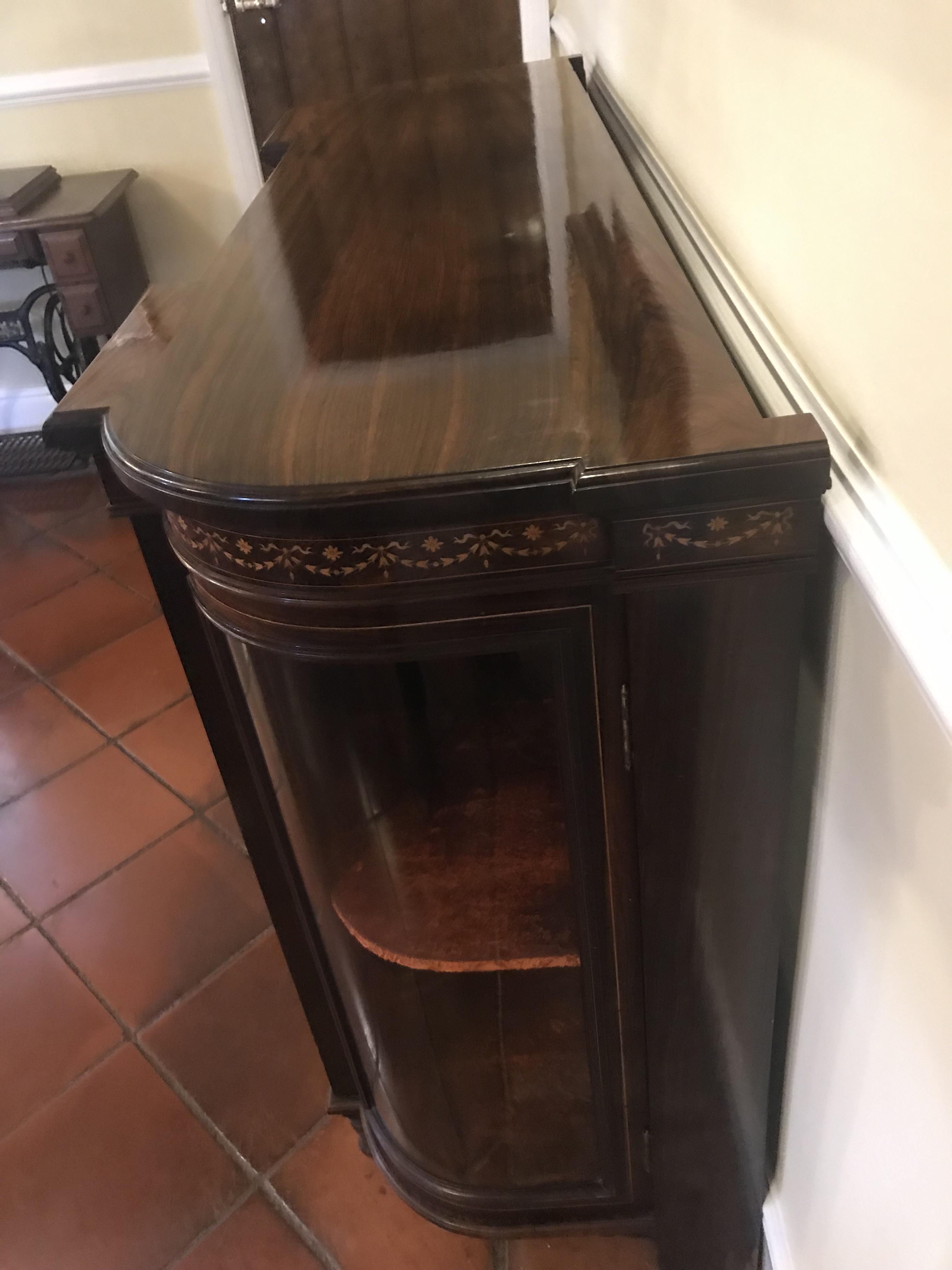 A good quality inverted breakfront credenza with inlaid decoration, - Image 6 of 8