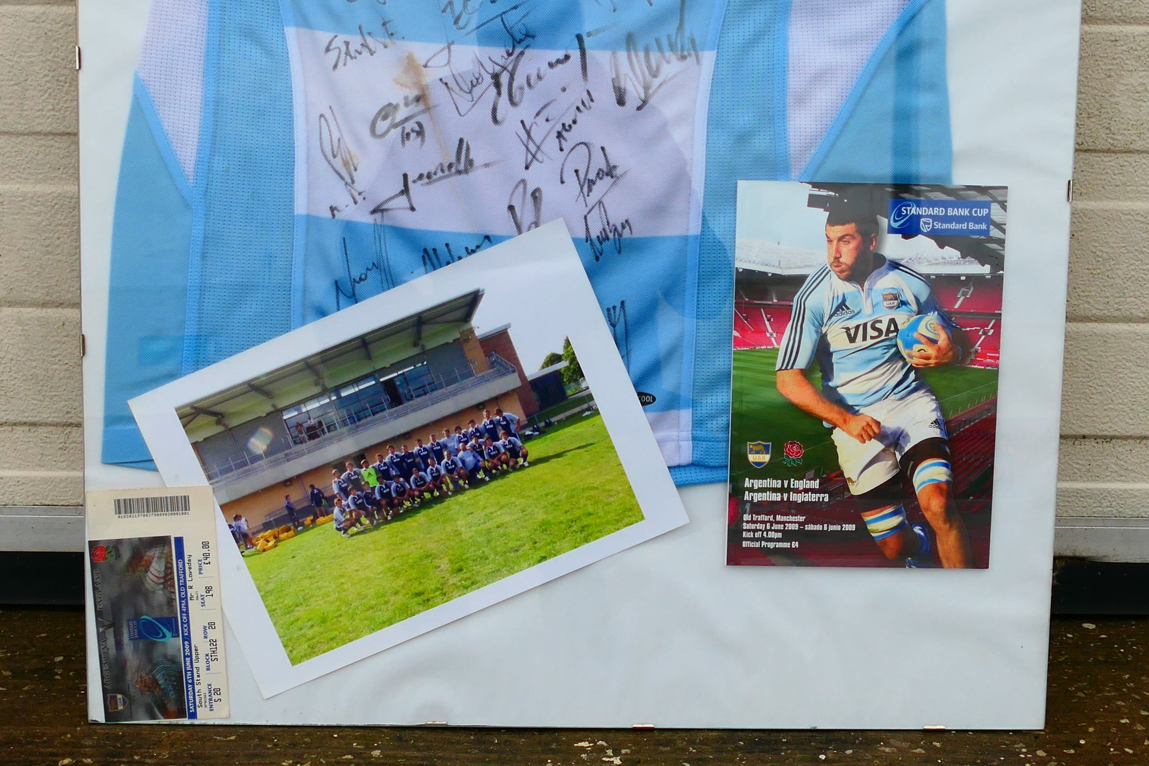 Rugby Union - A frameless sporting montage comprising signed shirt, - Image 2 of 4