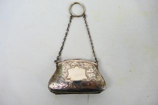 A George V silver coin purse, Birmingham assay 1917, sponsors mark probably for William Adam Ltd,