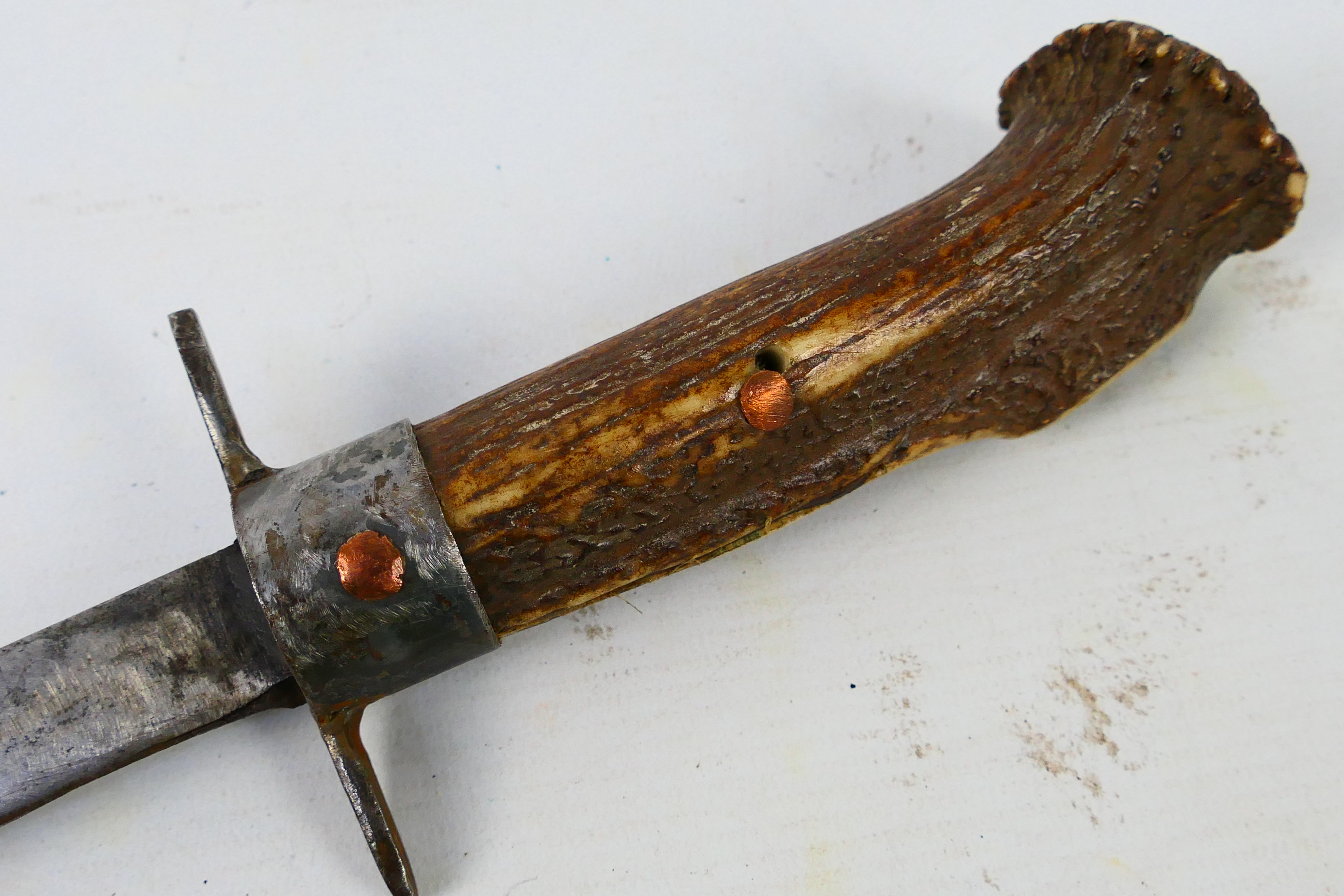 An antique staghorn hilt knife with 25 cm (l) single edge blade, 40 cm (l) overall. - Image 5 of 6