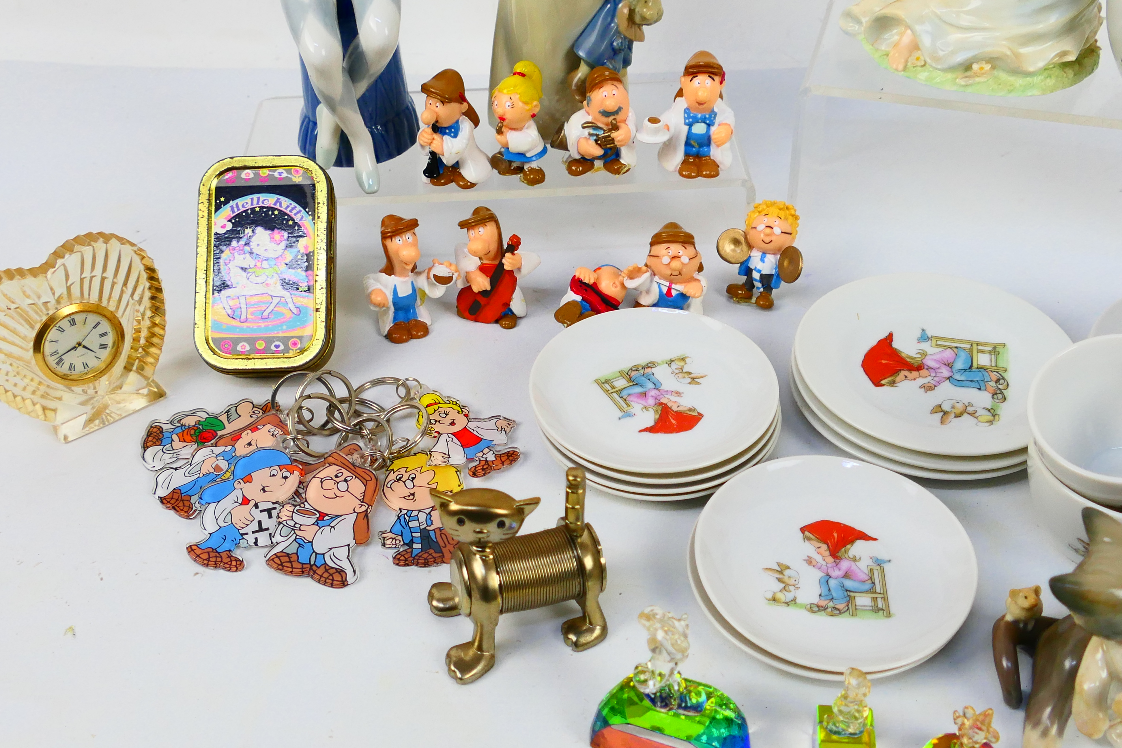 Lot to include a child's tea set, glass Disney figures, miniature clocks, Nao figure, - Image 4 of 5