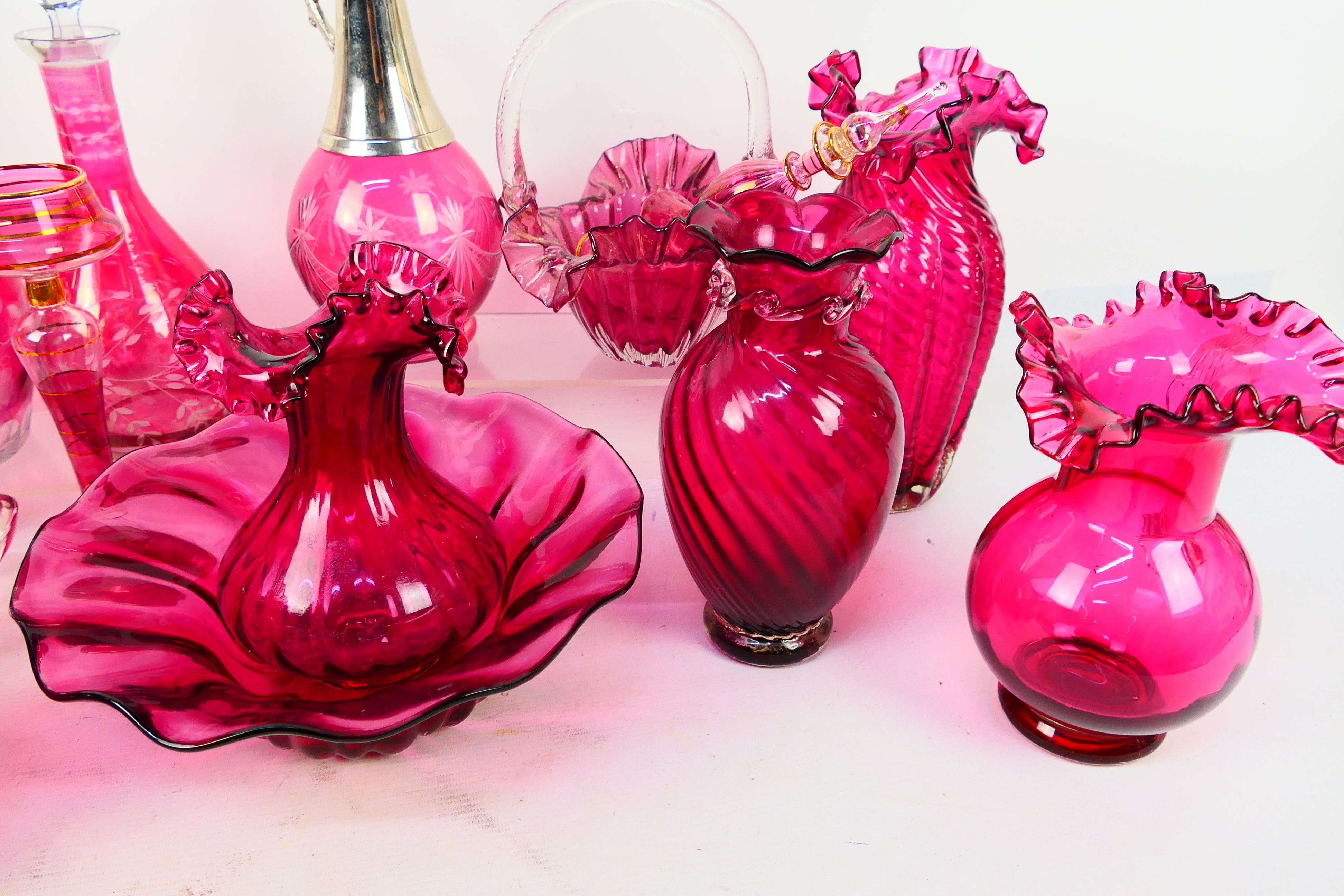 A collection of various cranberry glass pieces to include vases, decanters, bowl and similar, - Image 5 of 6