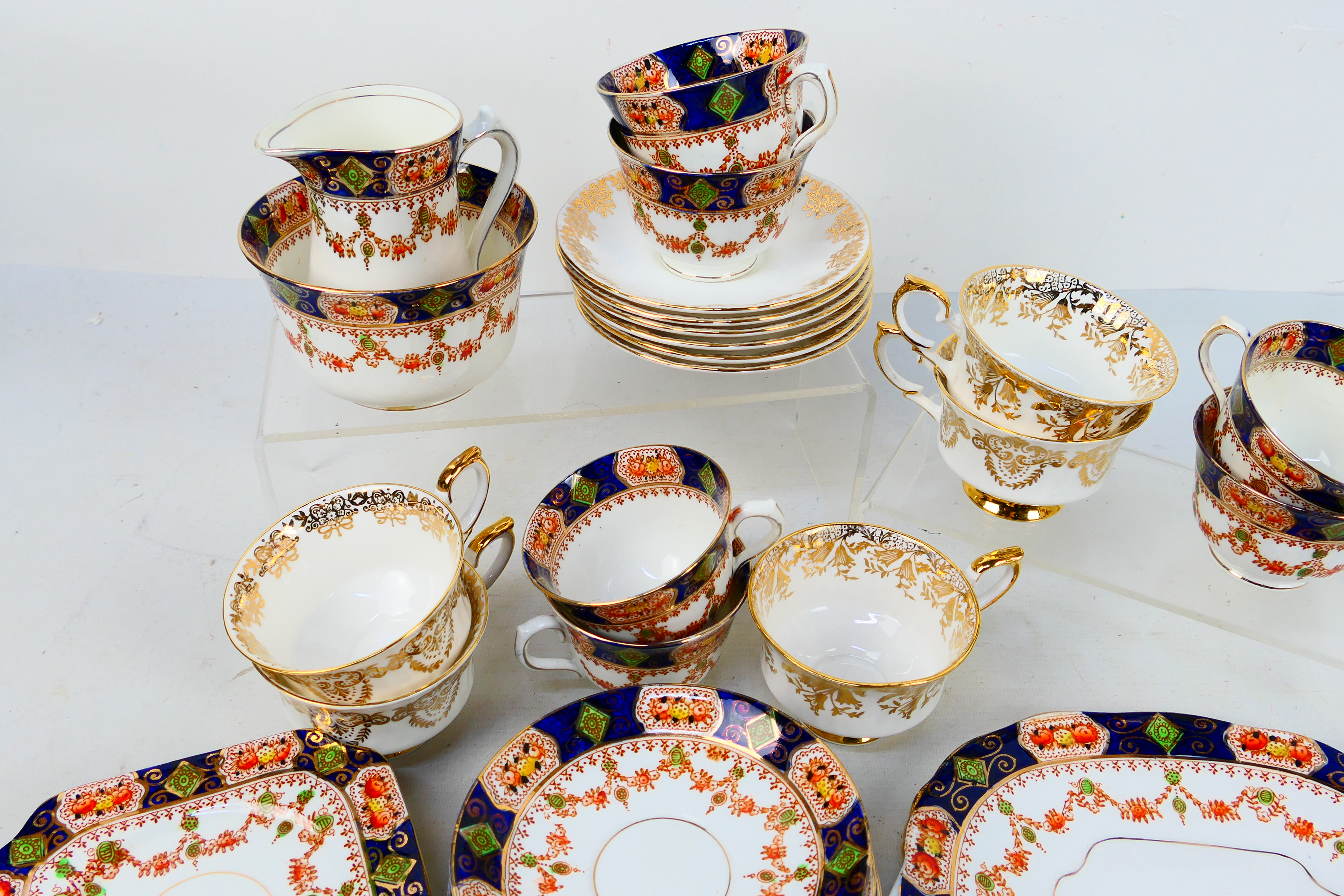 A collection of tea wares to include Paragon. - Image 2 of 6
