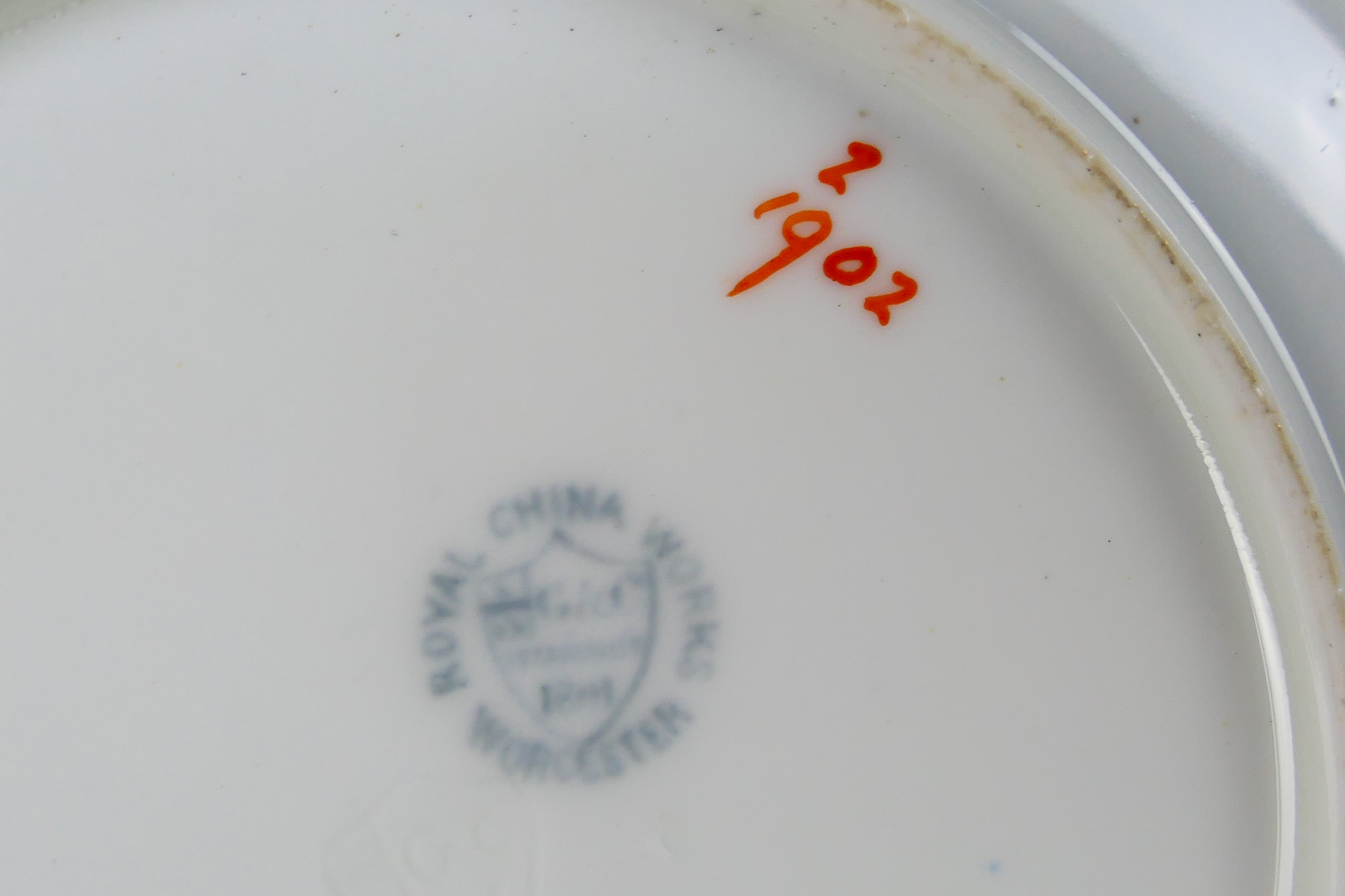 Royal China Works Worcester (Grainger & Co) Willow pattern in grey, - Image 5 of 5