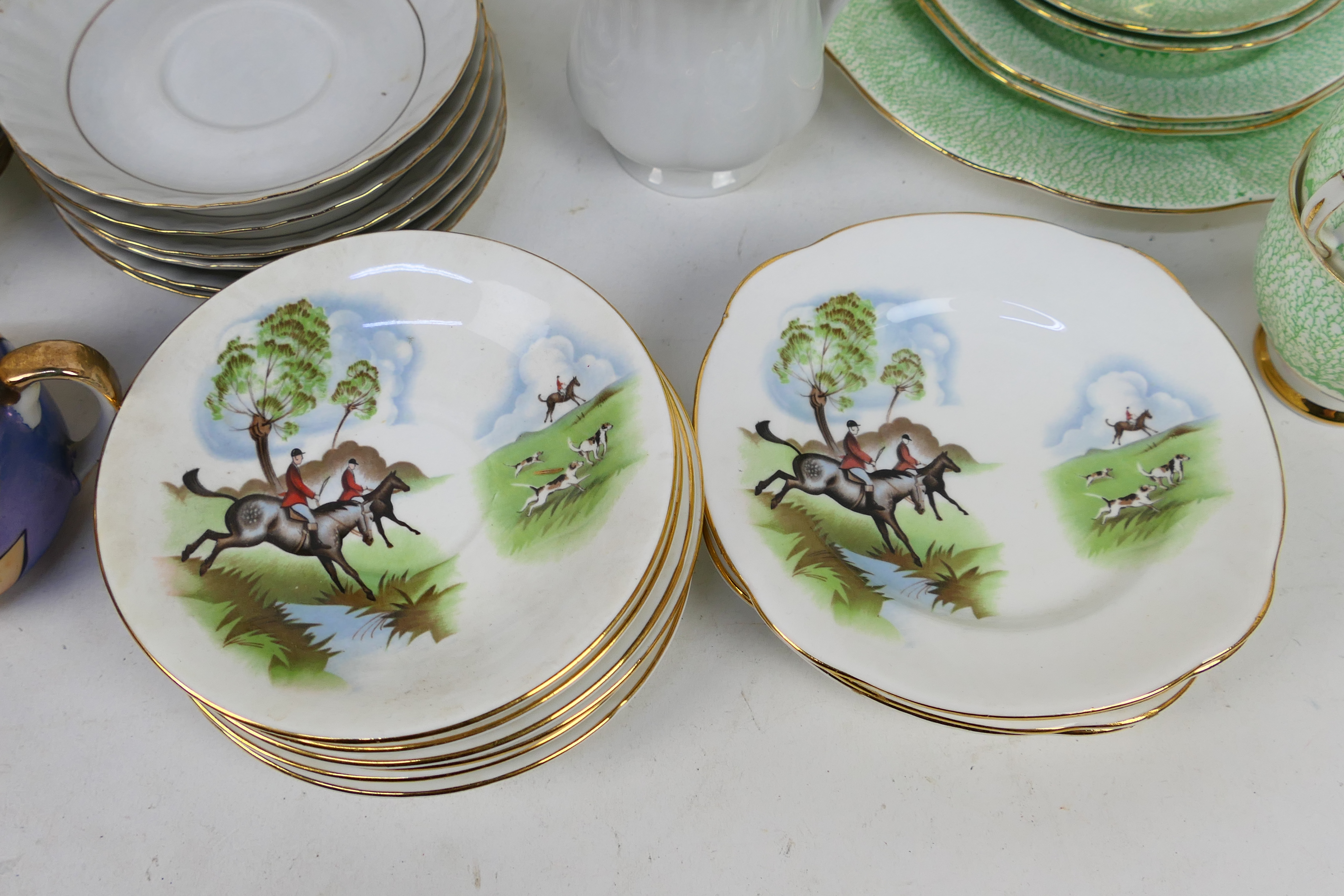 A collection of mixed tea wares to include Royal Imperial Bone China decorated with fox hunting - Image 5 of 10