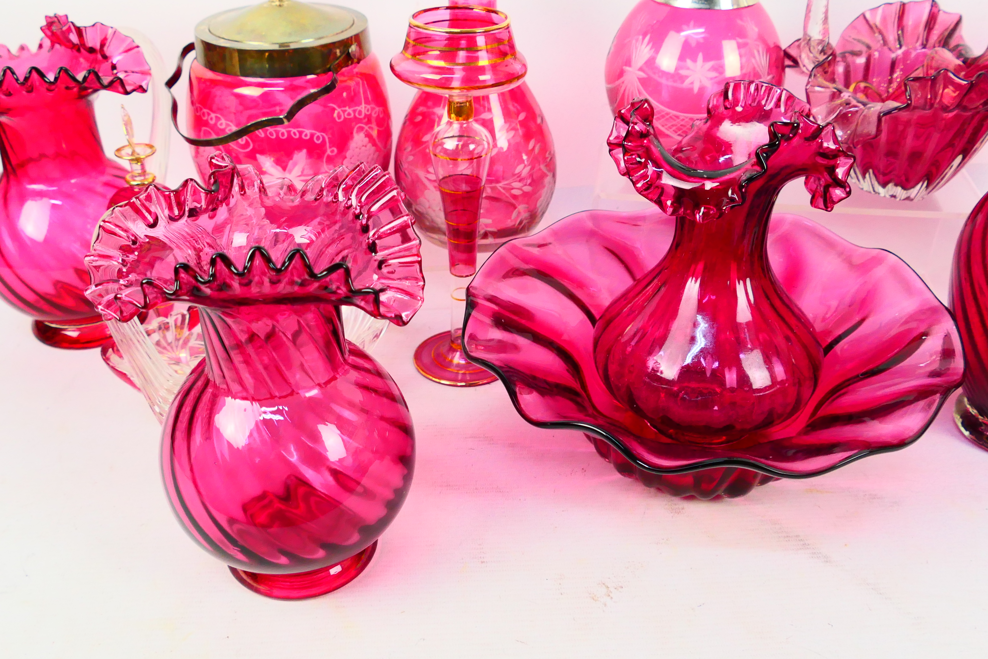 A collection of various cranberry glass pieces to include vases, decanters, bowl and similar, - Image 4 of 6
