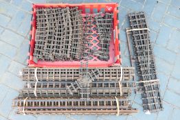 Bassett Lowke - A quantity of O gauge 3 rail track from the 1940s including right hand points,