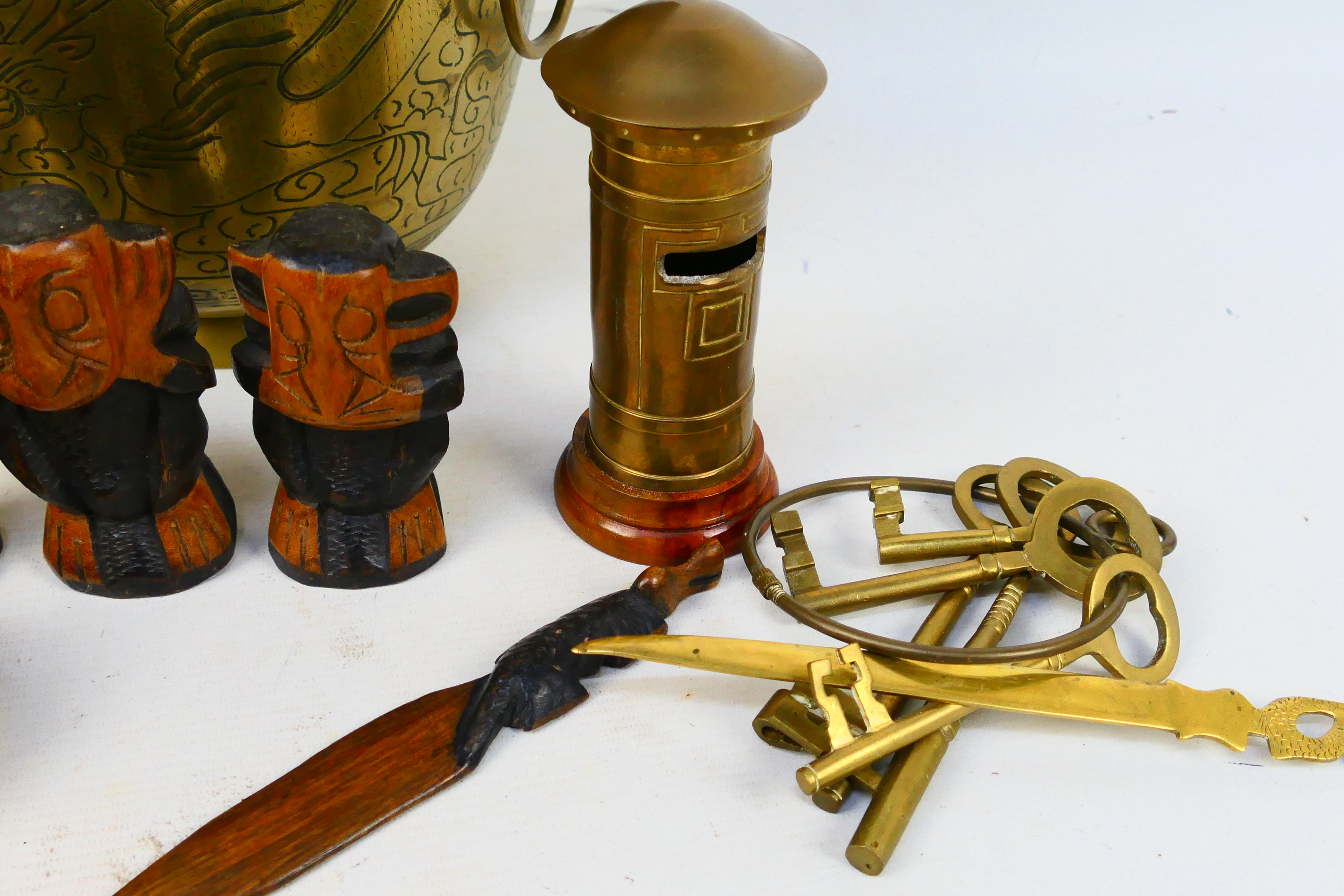 Brassware and treen to include brass counter top bell, carved wood fruits, - Image 4 of 5