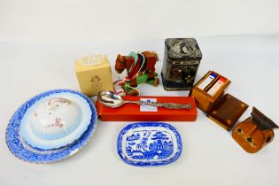 Lot to include ceramics, treen, glasswar