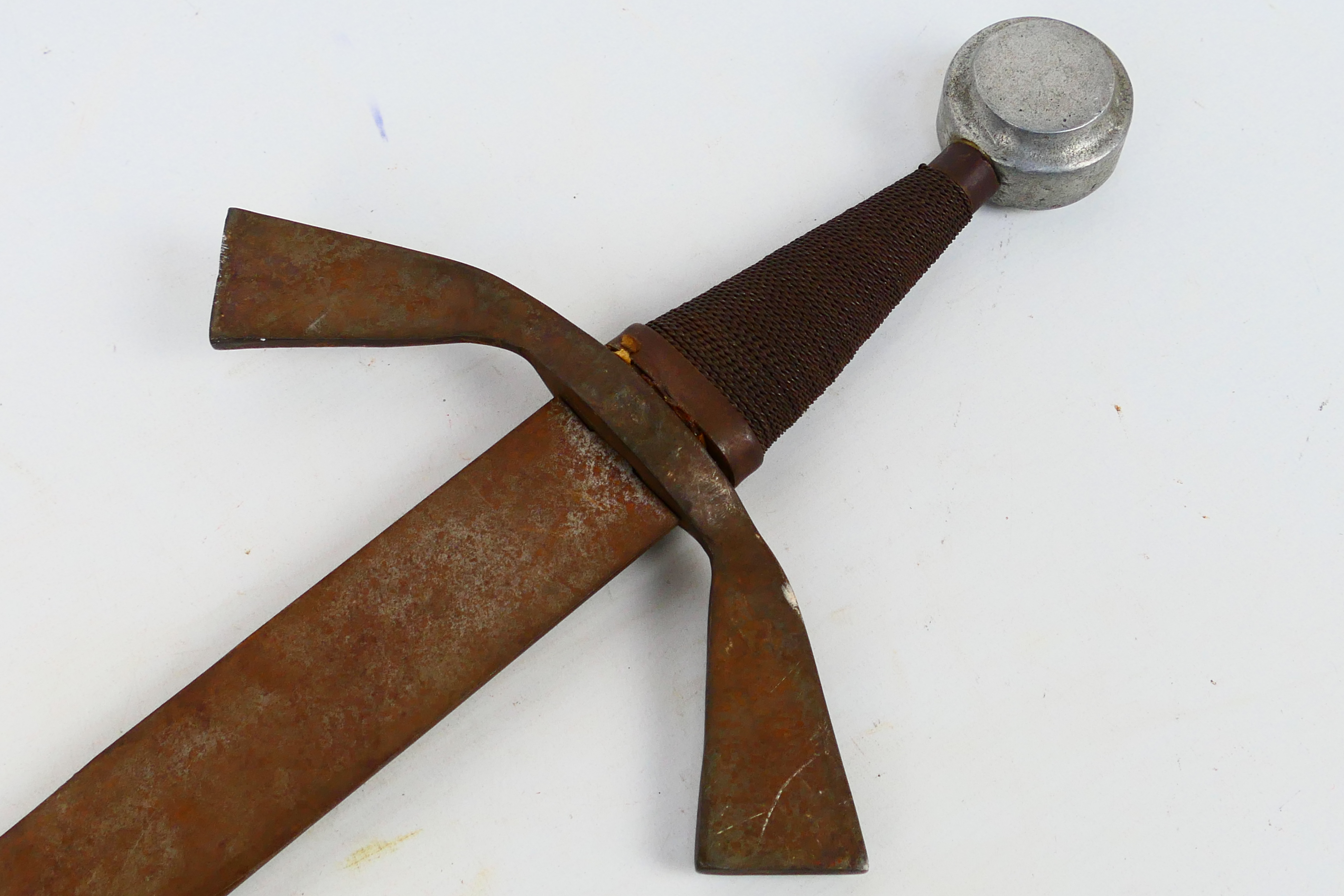 A decorative Oakshott style sword, appro - Image 2 of 6