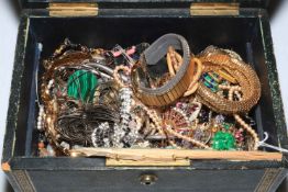 Antique box with jewellery.
