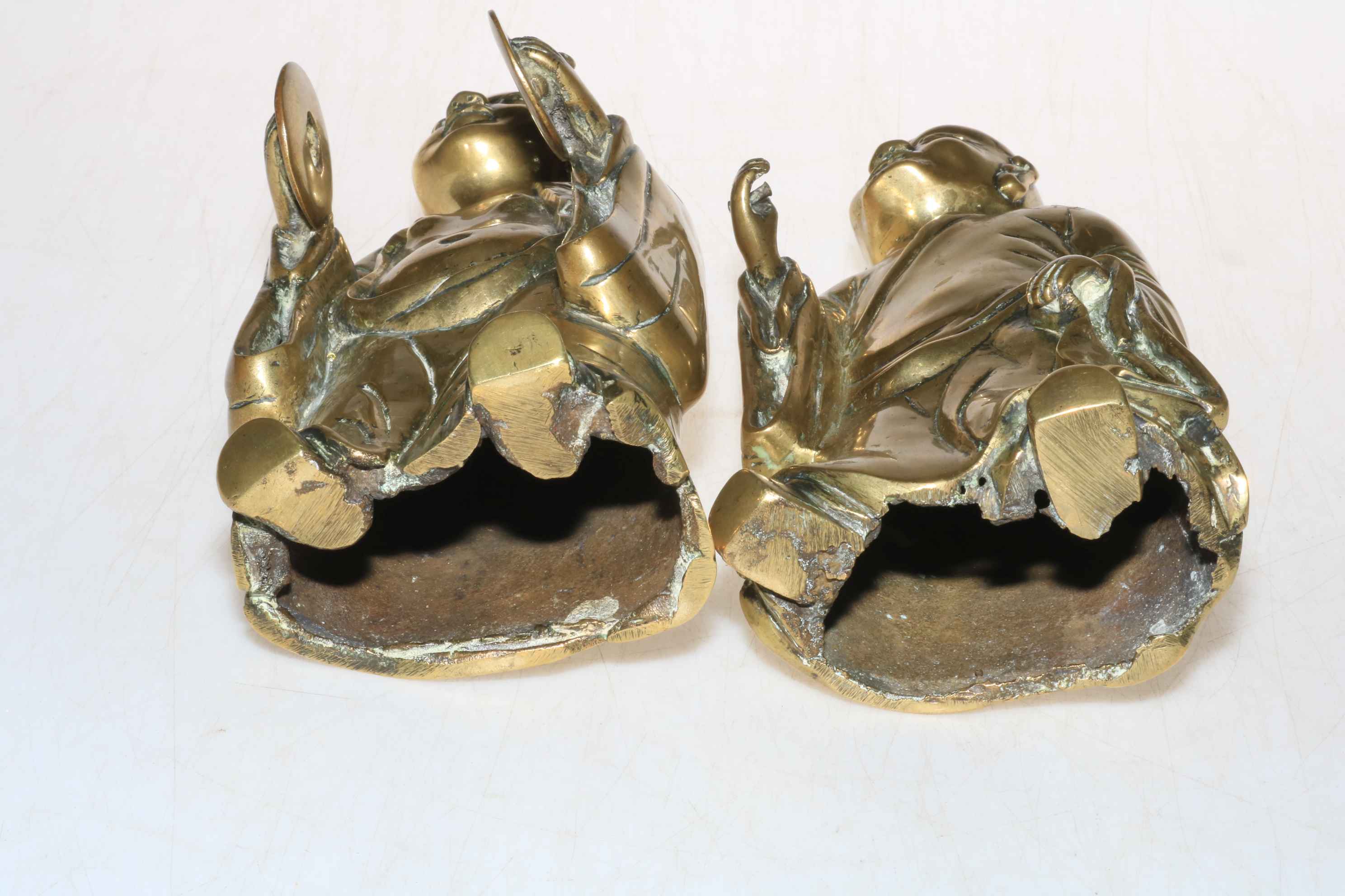 Pair of brass Chinese figures, 23cm high. - Image 3 of 3