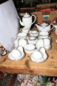 Wedgwood Amherst tea service, 32 pieces.
