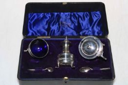 Edwardian five piece silver cruet set, Birmingham 1906, cased.