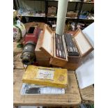 Magic lantern in tinplate and brass with six boxes of bird and reptile study slides,