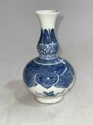 Chinese blue and white vase with baluster neck, six character mark, 19.5cm.