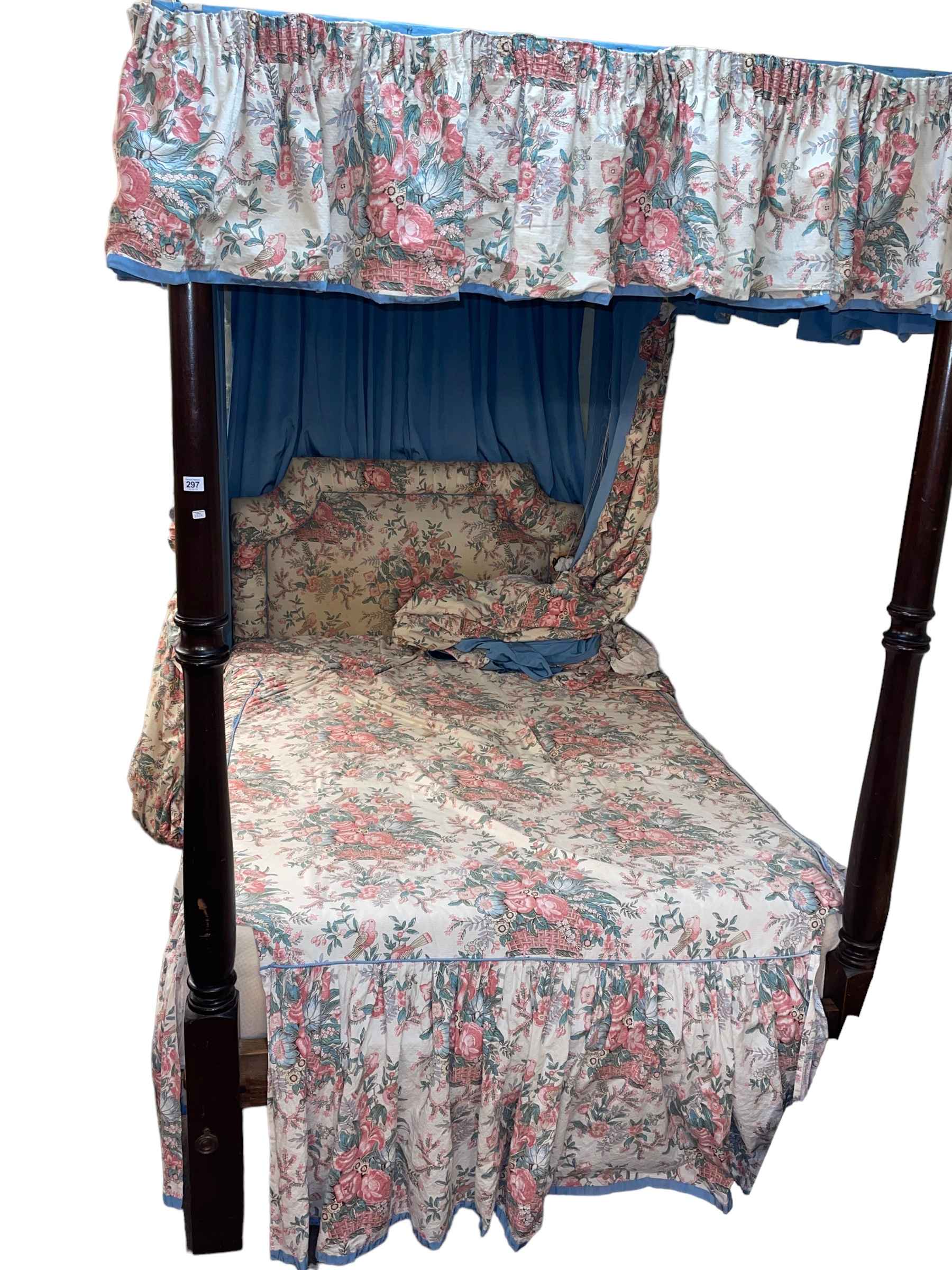 Turned mahogany 4ft four poster bed complete with floral print drapes. - Image 2 of 3