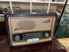 Vintage 1950's Bush Bakelite radio.