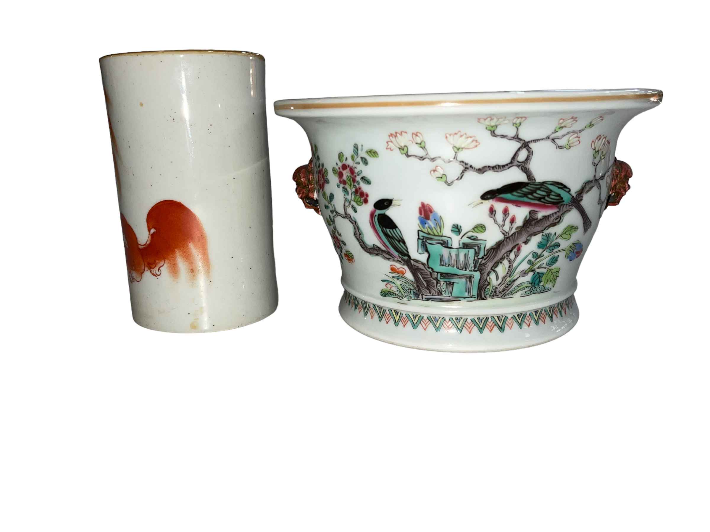 Chinese polychrome jardiniere with lion mask handles and fo dog brush pot (2). - Image 2 of 3