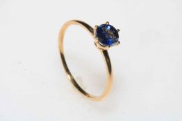 Nilamani (Kyanite) 9 carat gold ring, size S, with certificate.