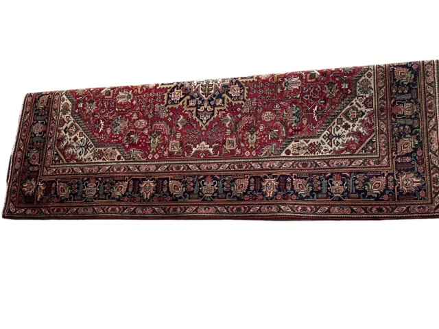 Early 20th Century hand knotted Tabriz carpet 3.46 by 2.52.
