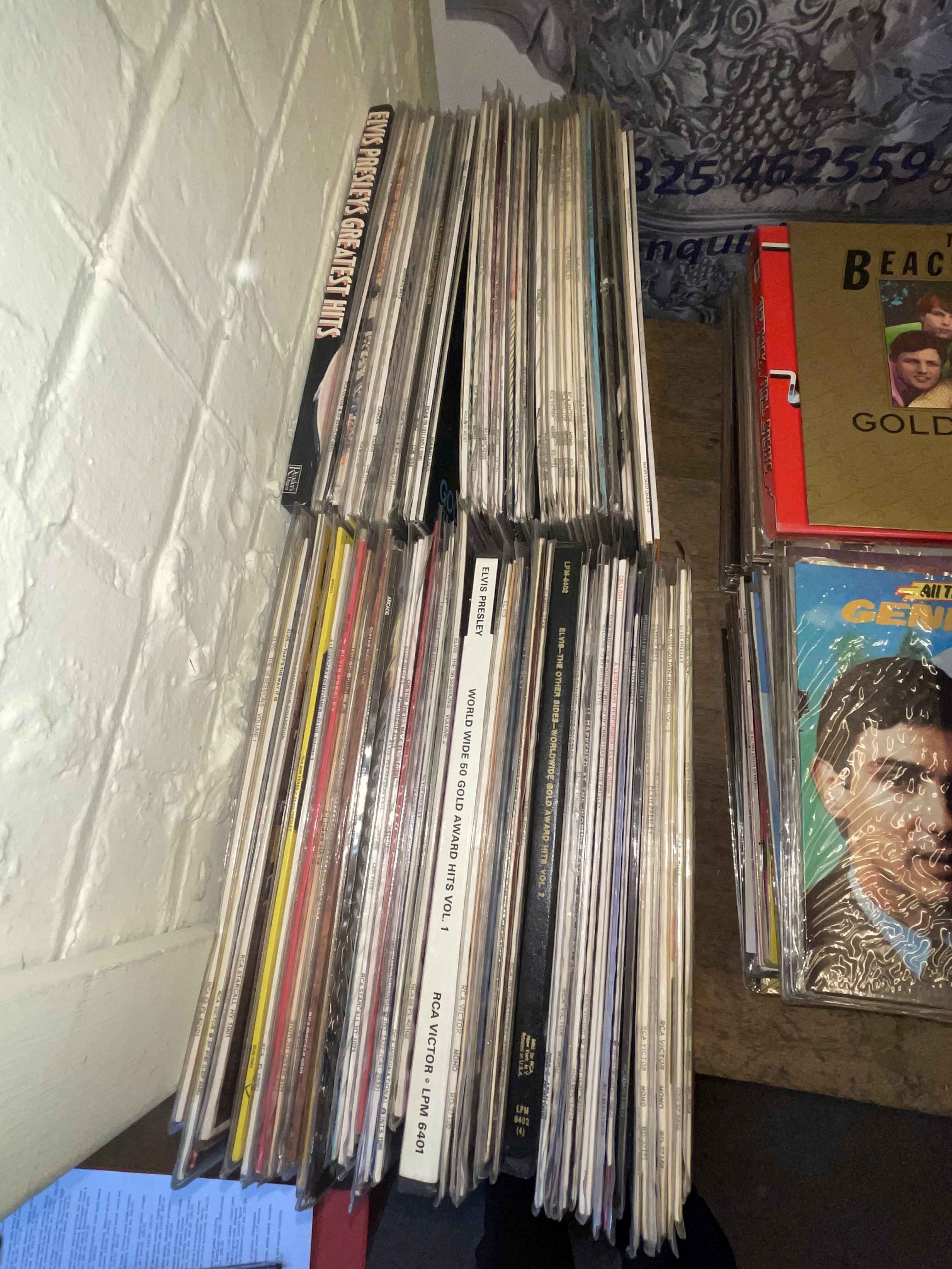 Collection of LP records and singles including Elvis, etc. - Image 2 of 2