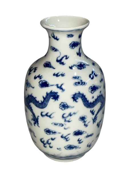 Chinese blue and white vase decorated with dragons and clouds, six character mark to base, 16cm. - Image 2 of 4