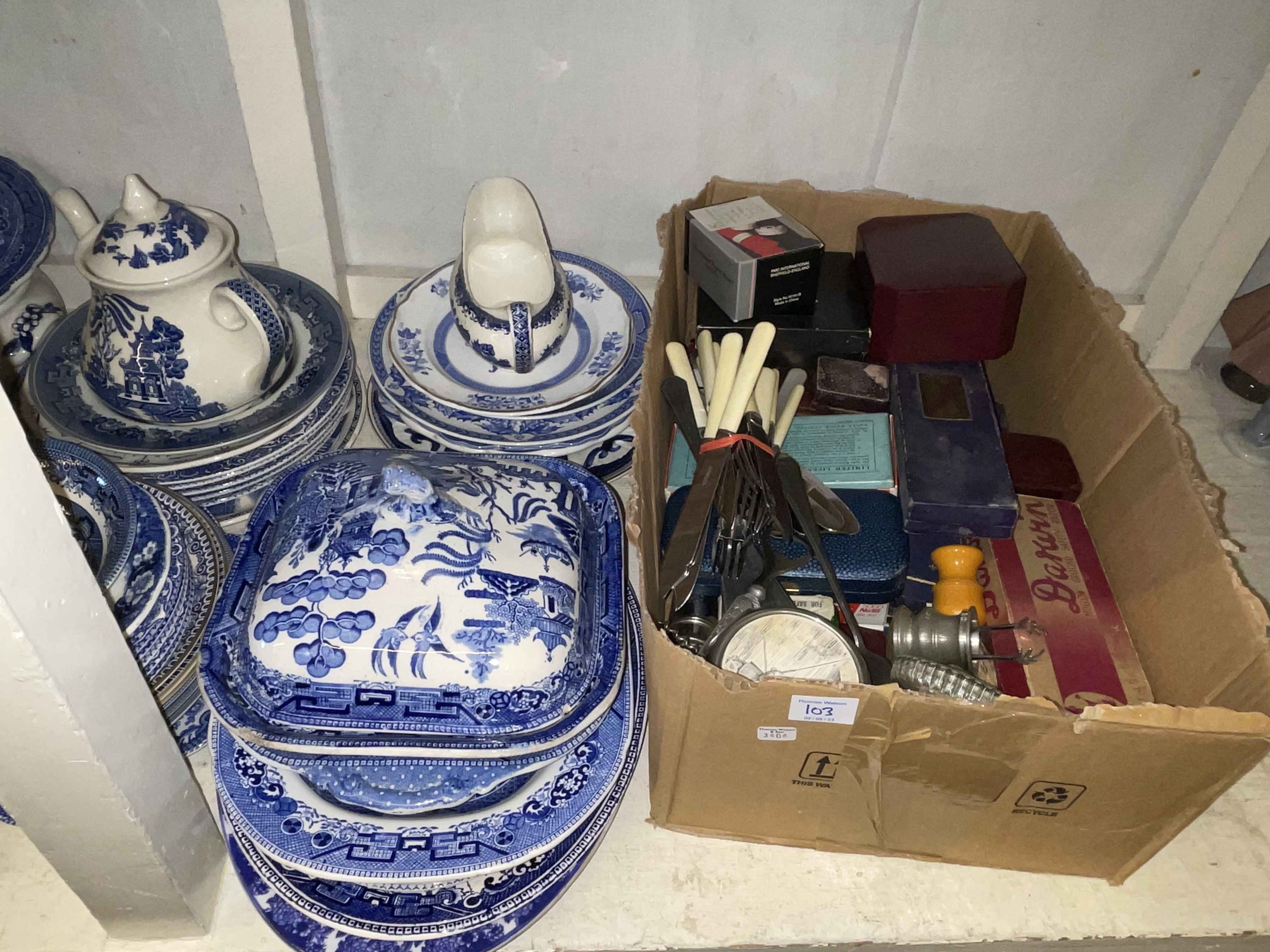 Collection of blue and white pottery including Ringtons, Old Willow, etc, - Image 2 of 2