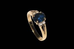 Sapphire and diamond 18 carat gold ring, having approximately 1.