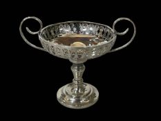 Silver pedestal bon bon dish, Birmingham 1912, and six silver coffee spoons.