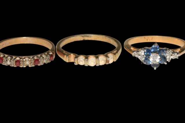 One 9 carat gold ring and two others (3).
