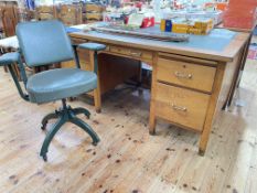 Mid-Century oak five drawer pedestal desk,