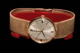 Vintage Omega gents 9 carat gold bracelet watch, with box.