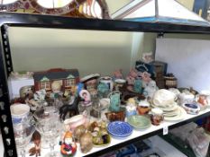 Wade Natwest Pigs, Susie Cooper teaware, Wallace & Gromit novelties, assorted china and glass, etc.