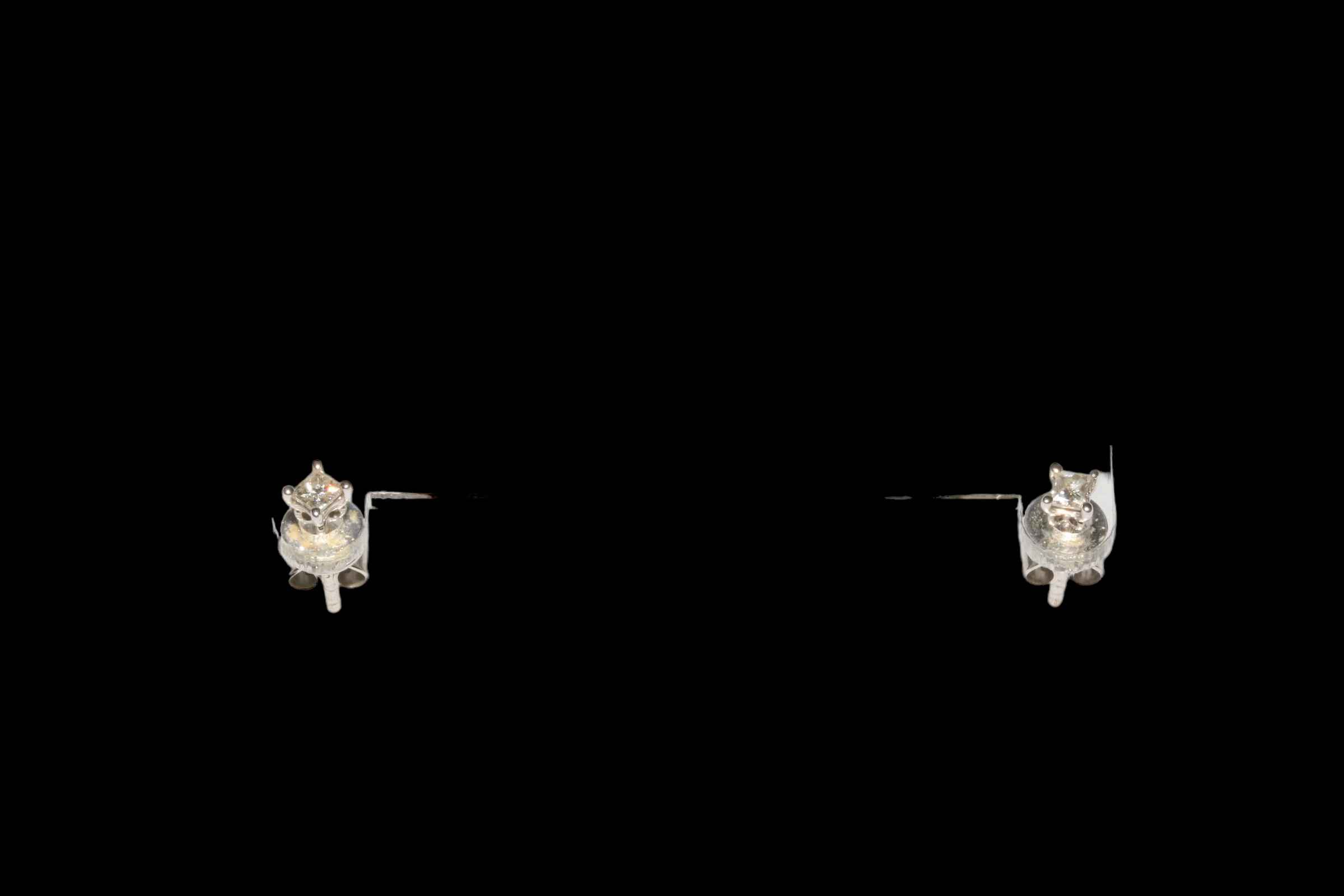 Diamond pendant and chain and matching diamond earrings set in 9 carat white gold. - Image 3 of 3