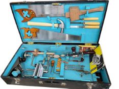 Vintage fitted tool box with a good selection of tools.