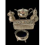 Four silver condiments and silver topped trinket jar (5).