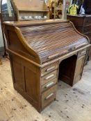 Indianapolis Cabinet Co, early 20th Century roll top desk, 114cm by 121cm by 76cm.